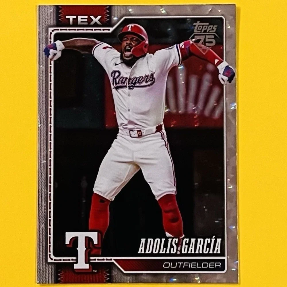 2026 Topps Series 1 Adolis García #318‎ Silver Crackle Foil Texas Rangers